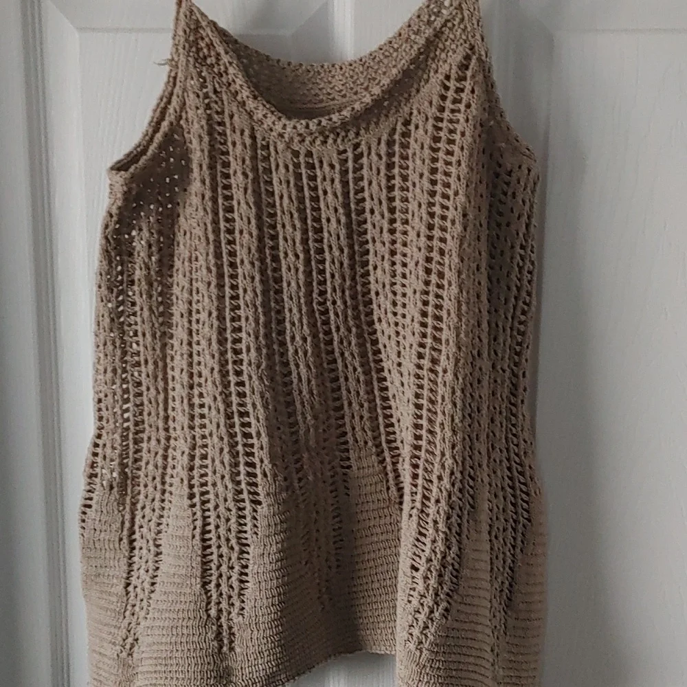 Vintage Express Tan Crochet Camisole Top Swim top cover up Size Medium - Picture 4 of 4